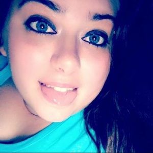 Meet your Posher, Gabrielle