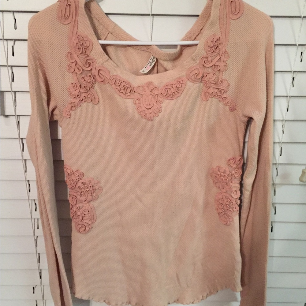 Super Cute Fall/Winter Top