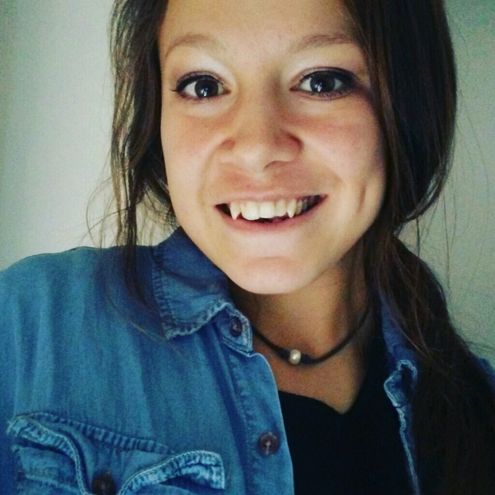 Meet your Posher, Rayna