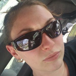 Meet your Posher, Jennae