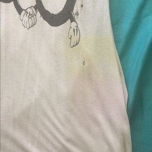 Unif 666 Mickey hands