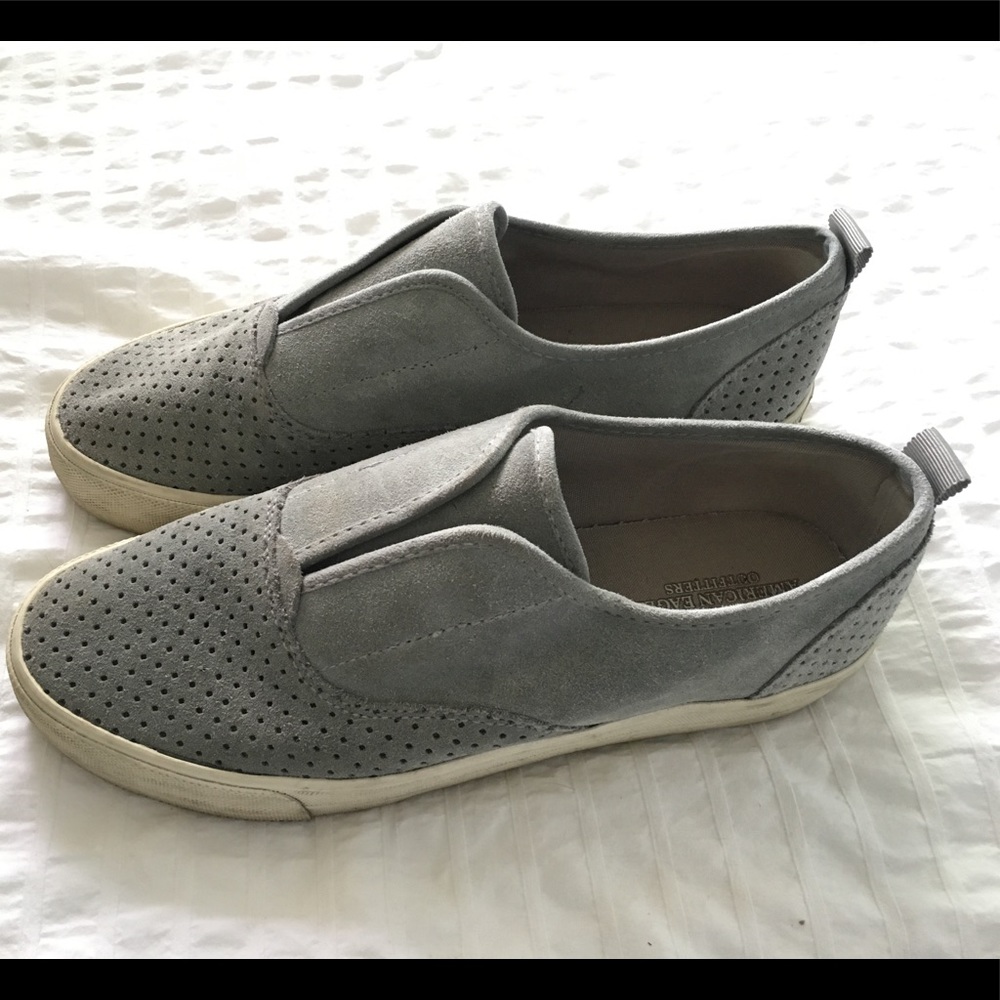 American Eagle Gray Slip-on Sneakers Size 9