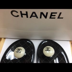 Chanel jelly thong. Size 38 will fit 7, Chanel jelly thong. Size 38 will fit 7,