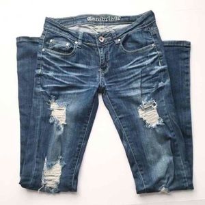 Cambridge distressed jeans 27x34"