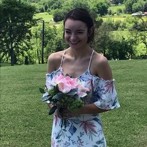 Meet your Posher, Elena