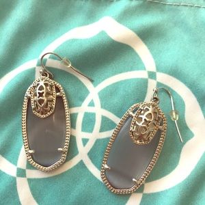 Kendra Scott Emmy with Filigree