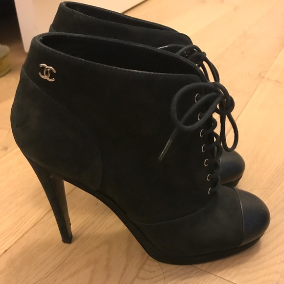 CHANEL Shoes - 🚫SOLD🚫 CHANEL CC logo ankle booties Sz 38.5