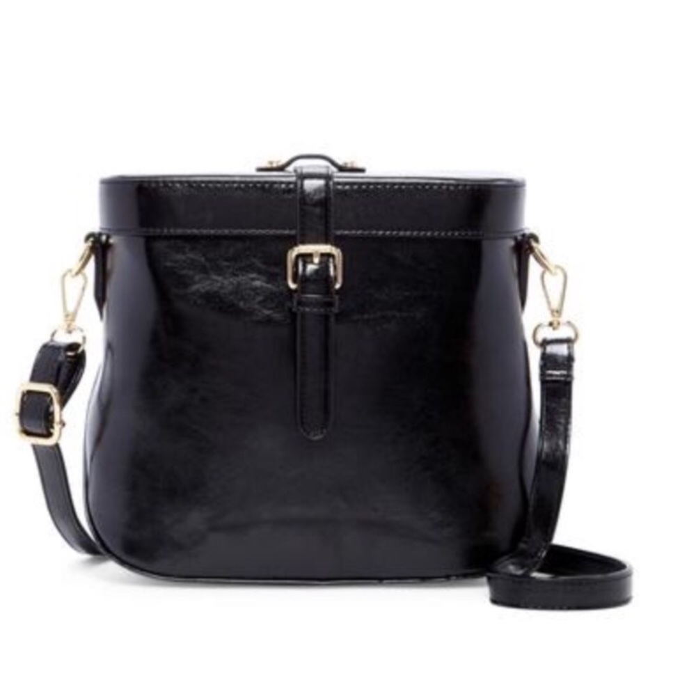 Vintage style crossbody