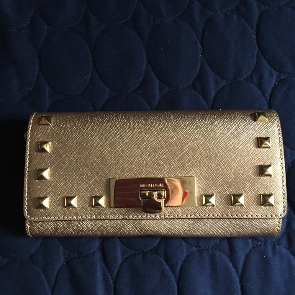 Gorgeous MK wallet