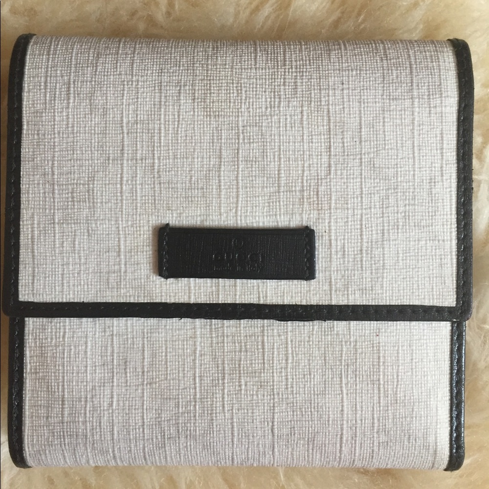 Gucci GG Supreme Wallet