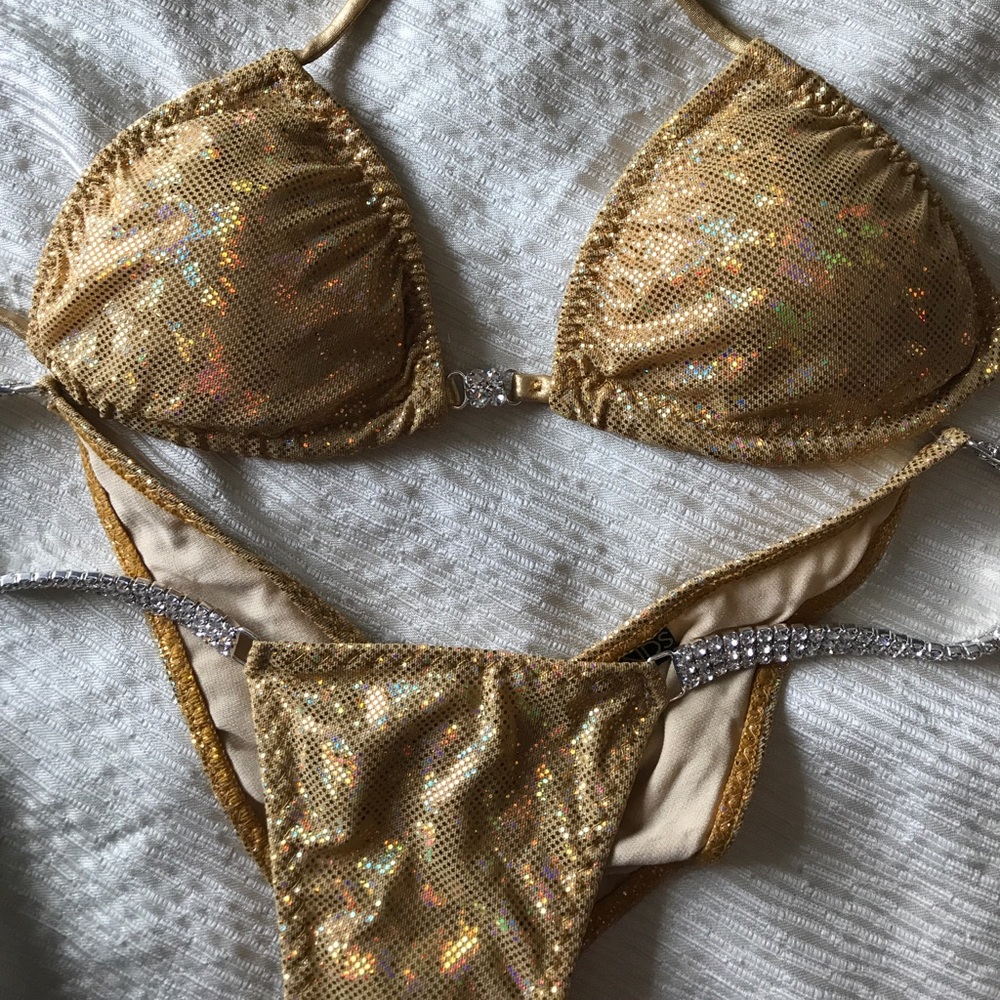 Ravish Sands Competition Bikini, S Bottoms XS Top