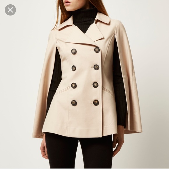 NWT Beautiful Double Breasted Cape. Light Beige. - Picture 3 of 8