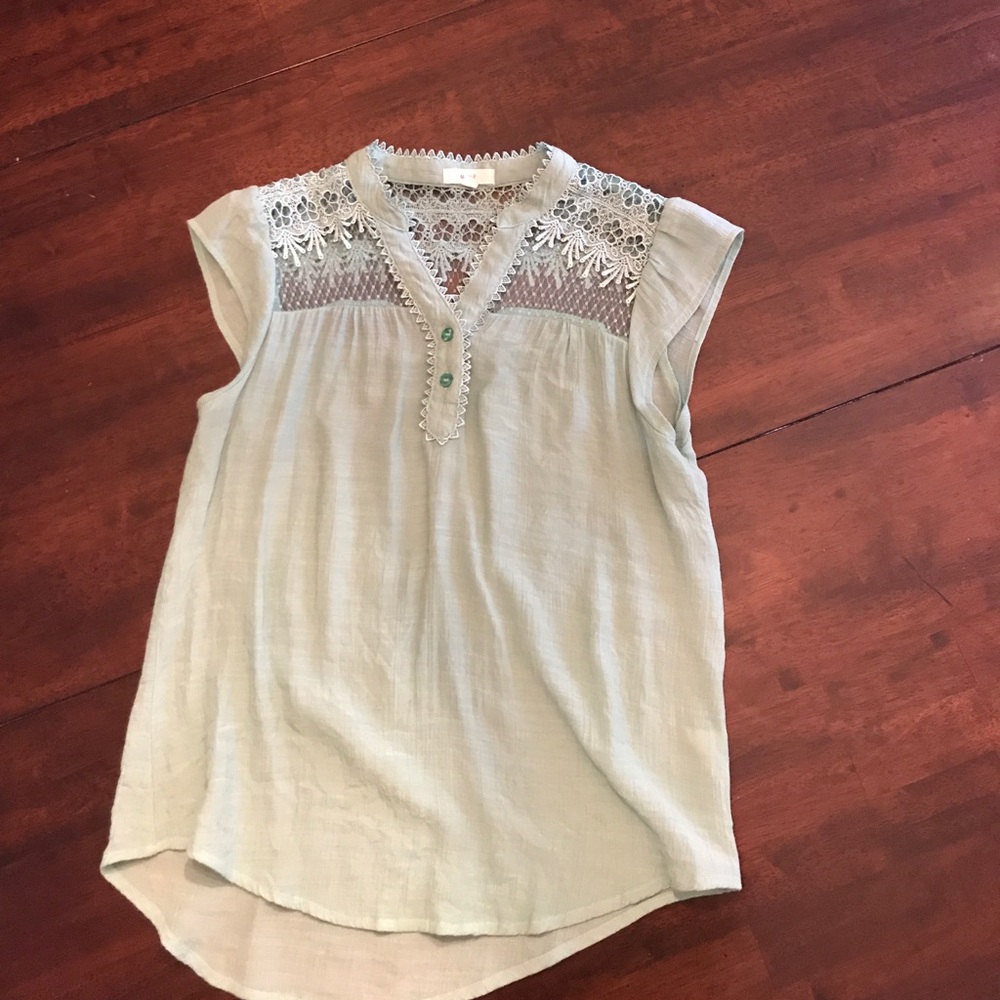 Classy top