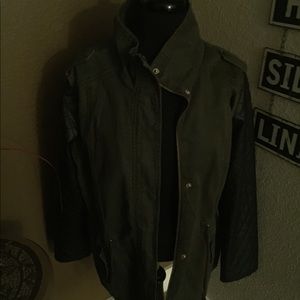 Military Jacket w/quilted leather sleeves 1x