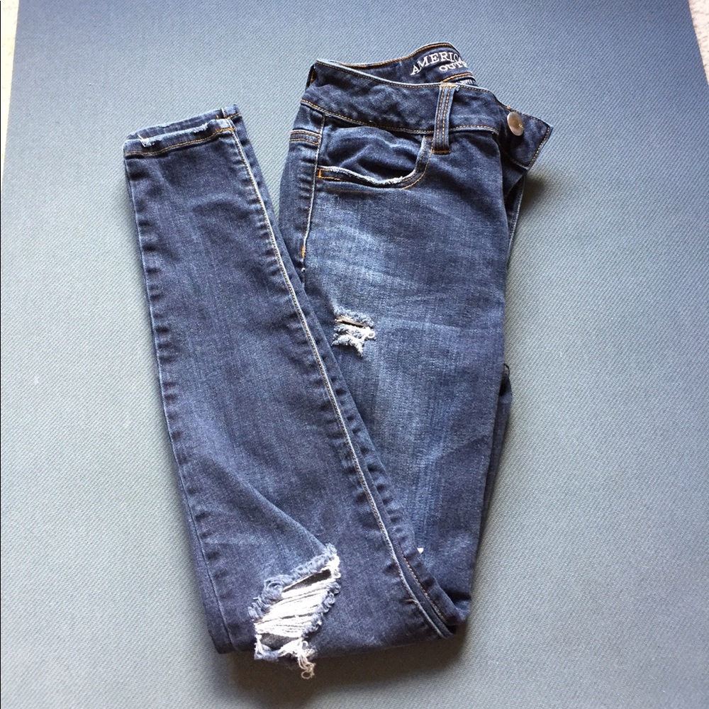 AE Ripped Super Stretch Short Hi-Rise Jeggings