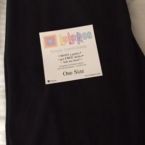 SOLID BLACK LuLaRoe OS Leggings BRAND NEW