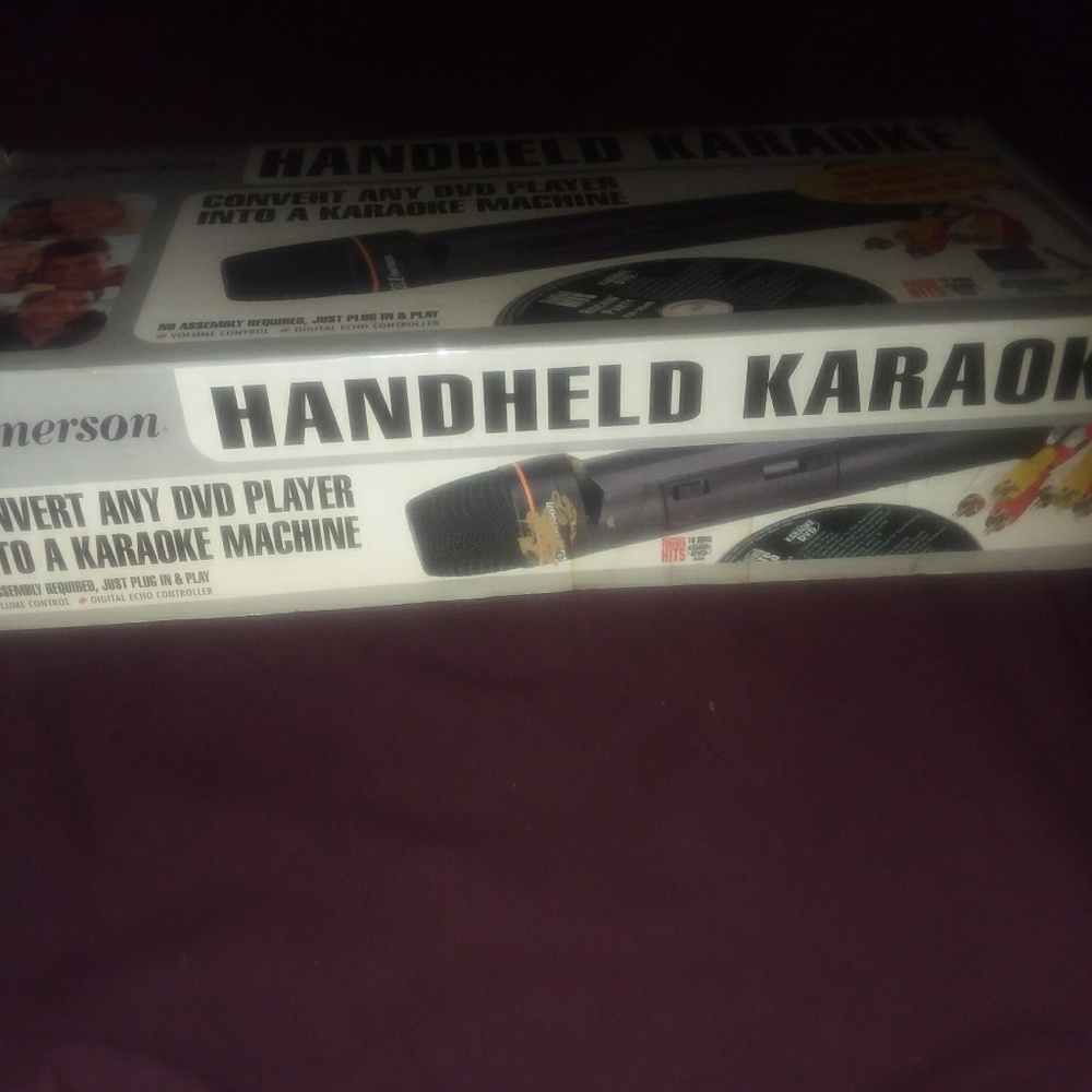 Family Entertainment Handheld Karoke Emerson - Picture 4 of 7