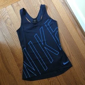 Nike workout tank