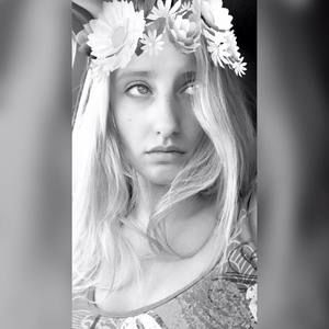 Meet your Posher, Mckenzie