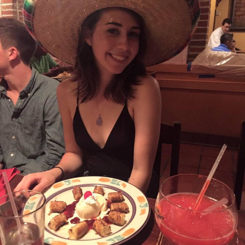 Meet your Posher, Emily