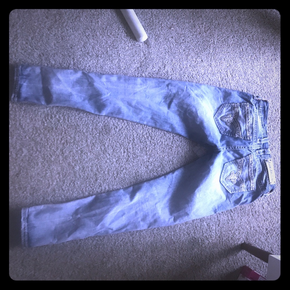MissMe Rock Revival Buckle jeans size 27