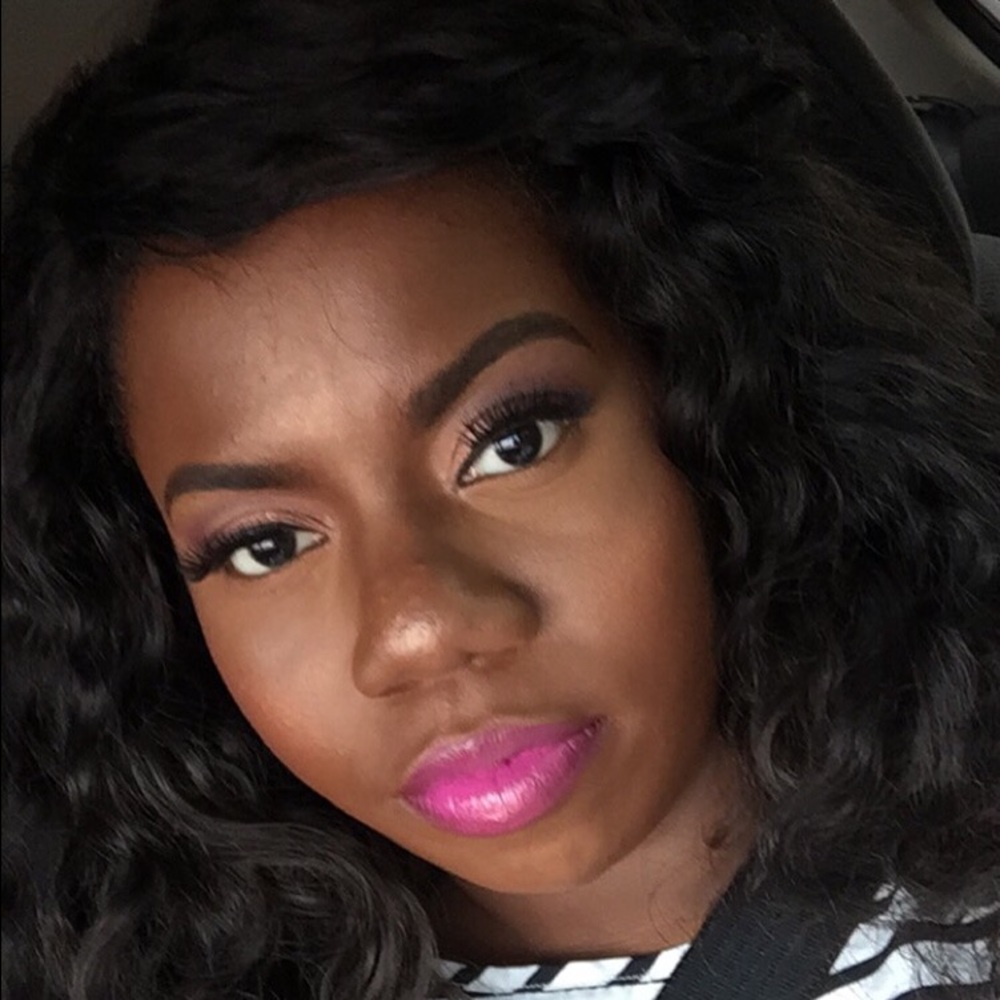 Meet your Posher, Jocelyn