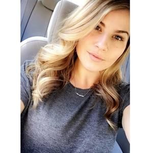 Meet your Posher, Hannah