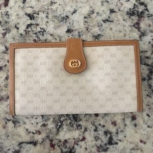 Authentic Gucci vintage tri-fold wallet Authentic Gucci vintage tri-fold wallet