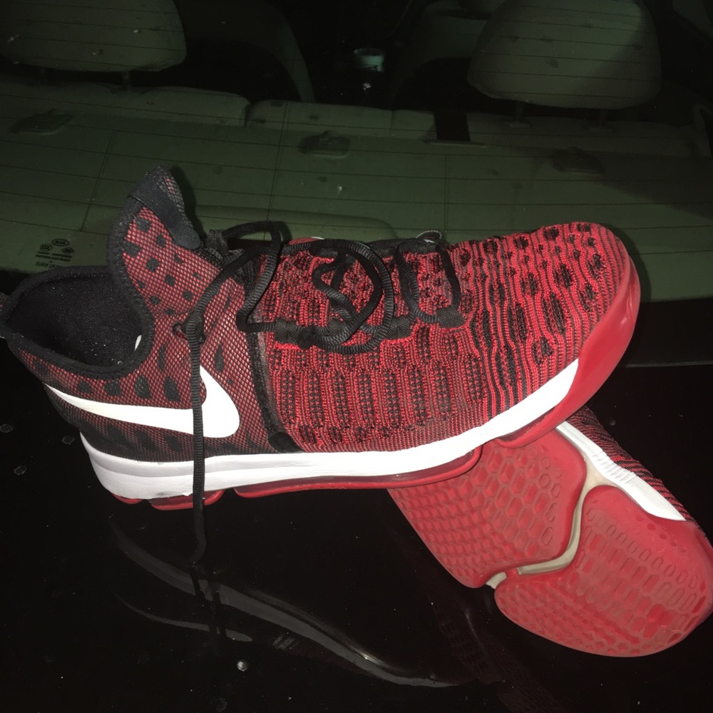 KD 9 Basketball Shoes