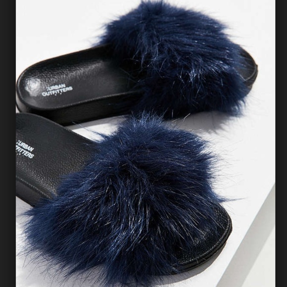 Urban Outfitters Super Furry Glam Slides Navy Blue - Picture 2 of 3