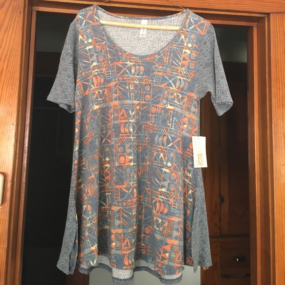 LulaRoe Perfect T