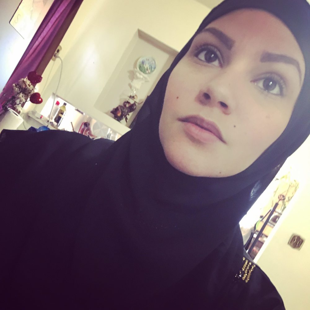 Meet your Posher, Nadia