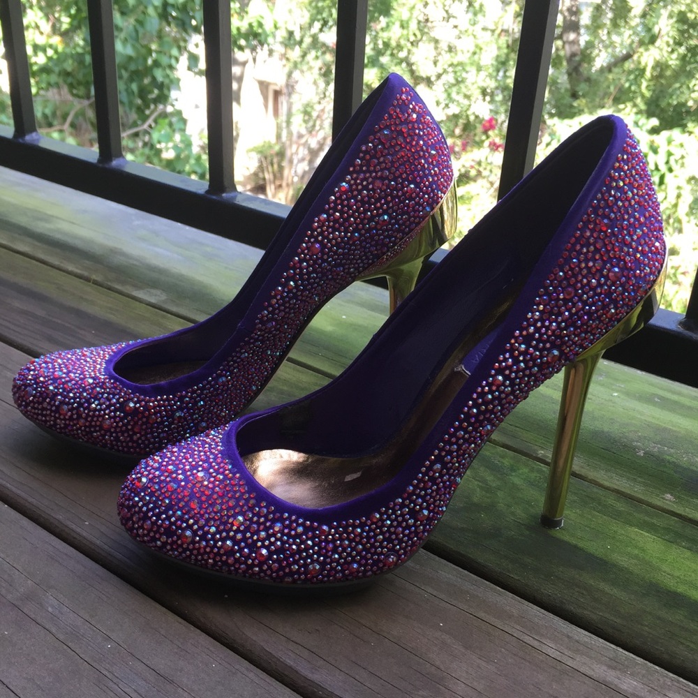 BCBGMaxAzria Purple and Gold Pave heels