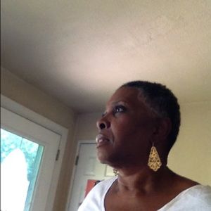 Meet your Posher, Wanda