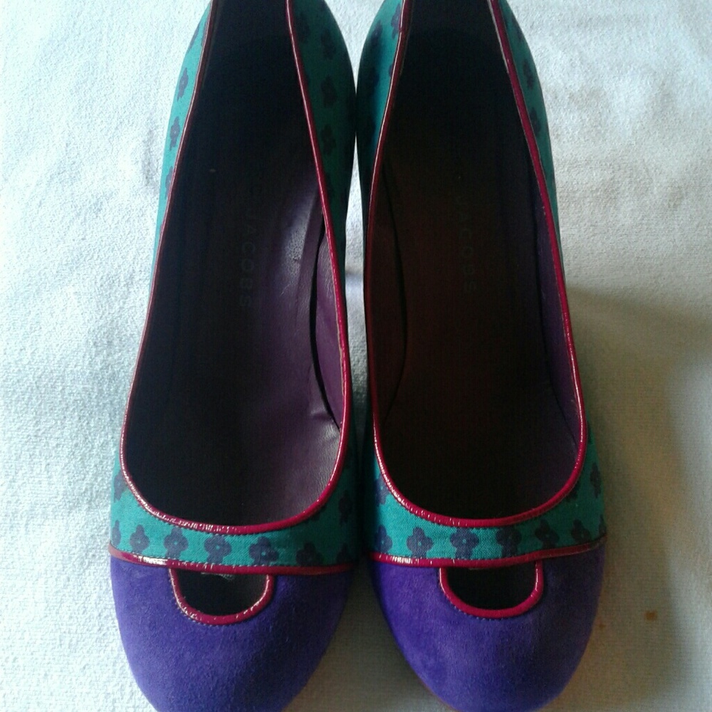 Sold Sold🚫 Marc Jacobs multi color  shoes woman