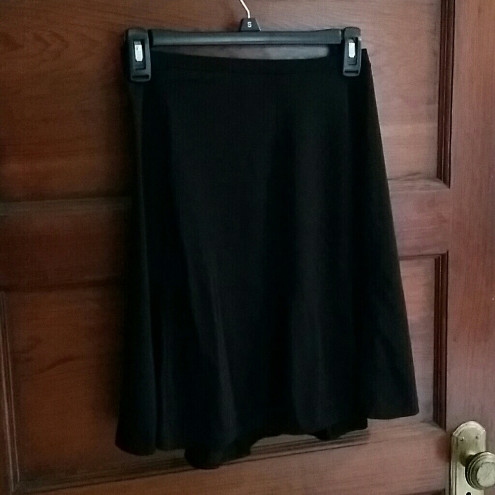 Gap midlength skirt