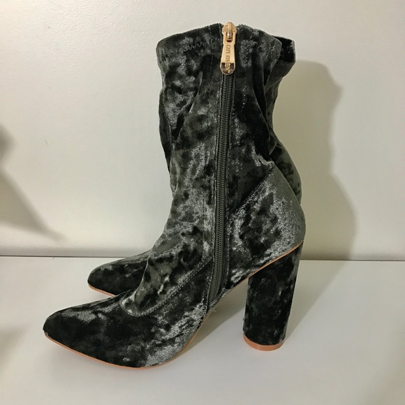 Green Velour Booties - Picture 2 of 3