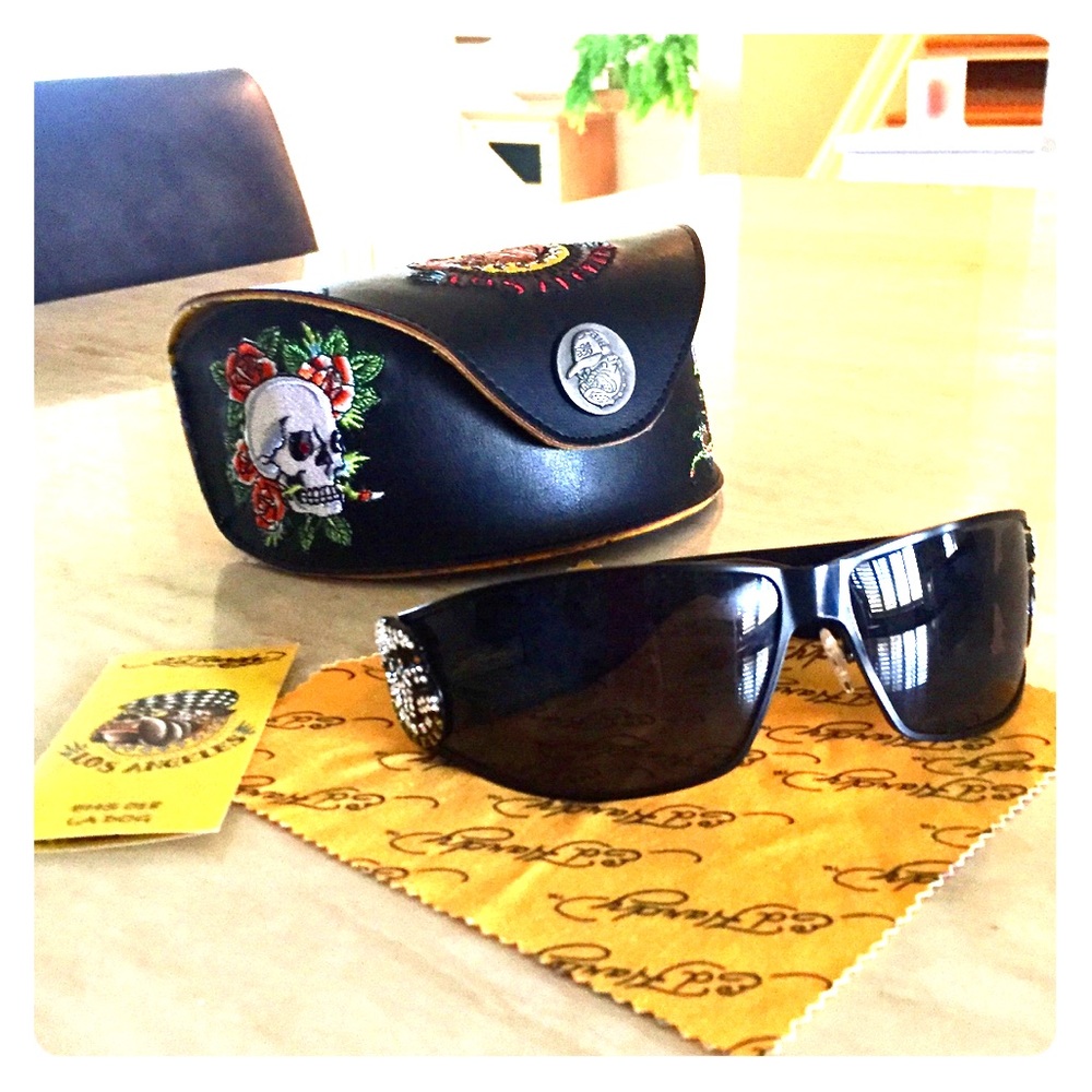 Gorgeous, New, Ed Hardy, Rhinestone Sunglasses 😎
