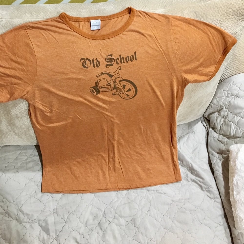 Utility excellent condition T shirt SZ L