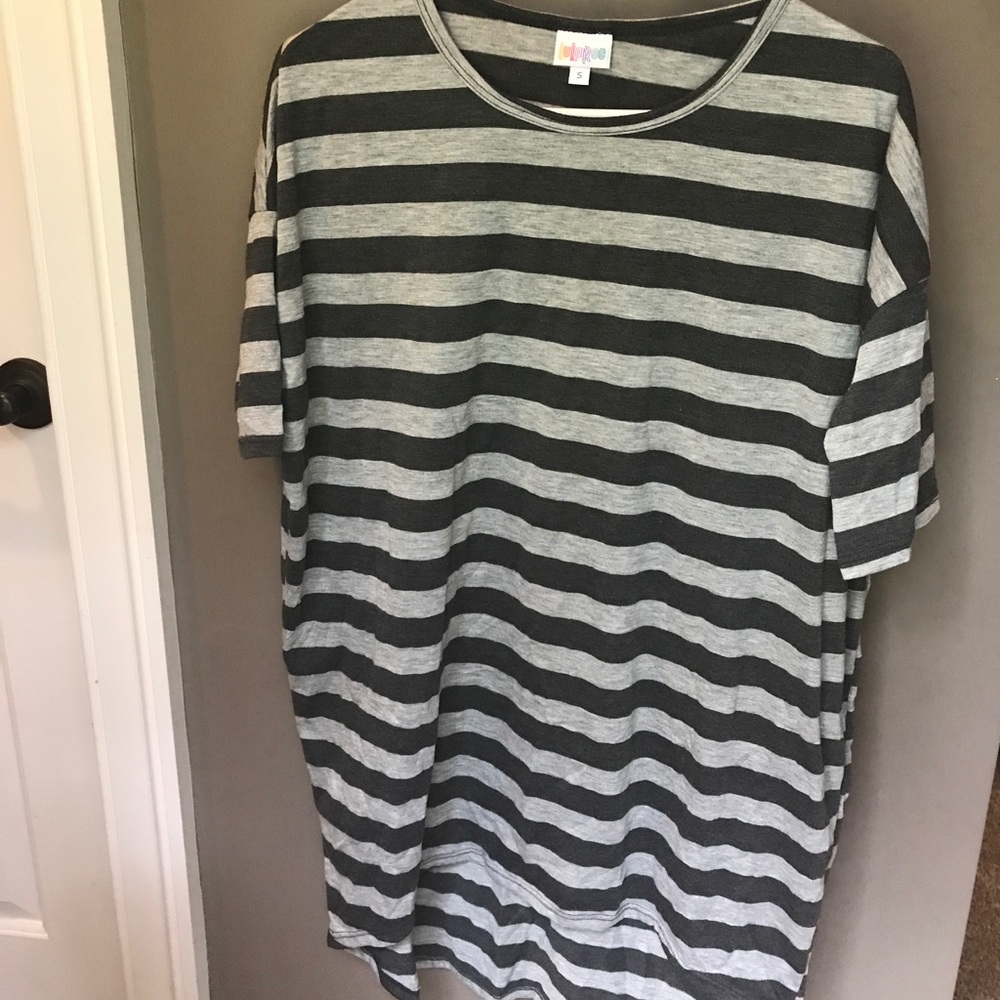 LulaRoe Irma Top new
