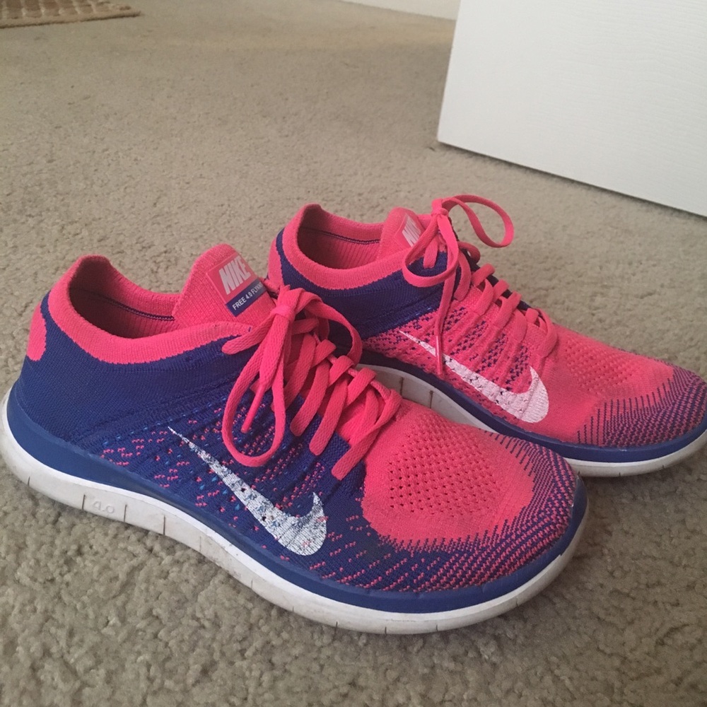 Nike free runs