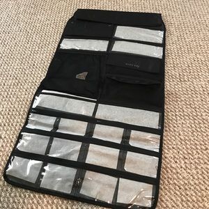 Mary Kay- Jewelry/product organizer