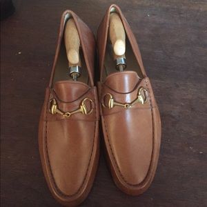 Gucci tan leather size 9 loafers Gucci tan leather size 9 loafers