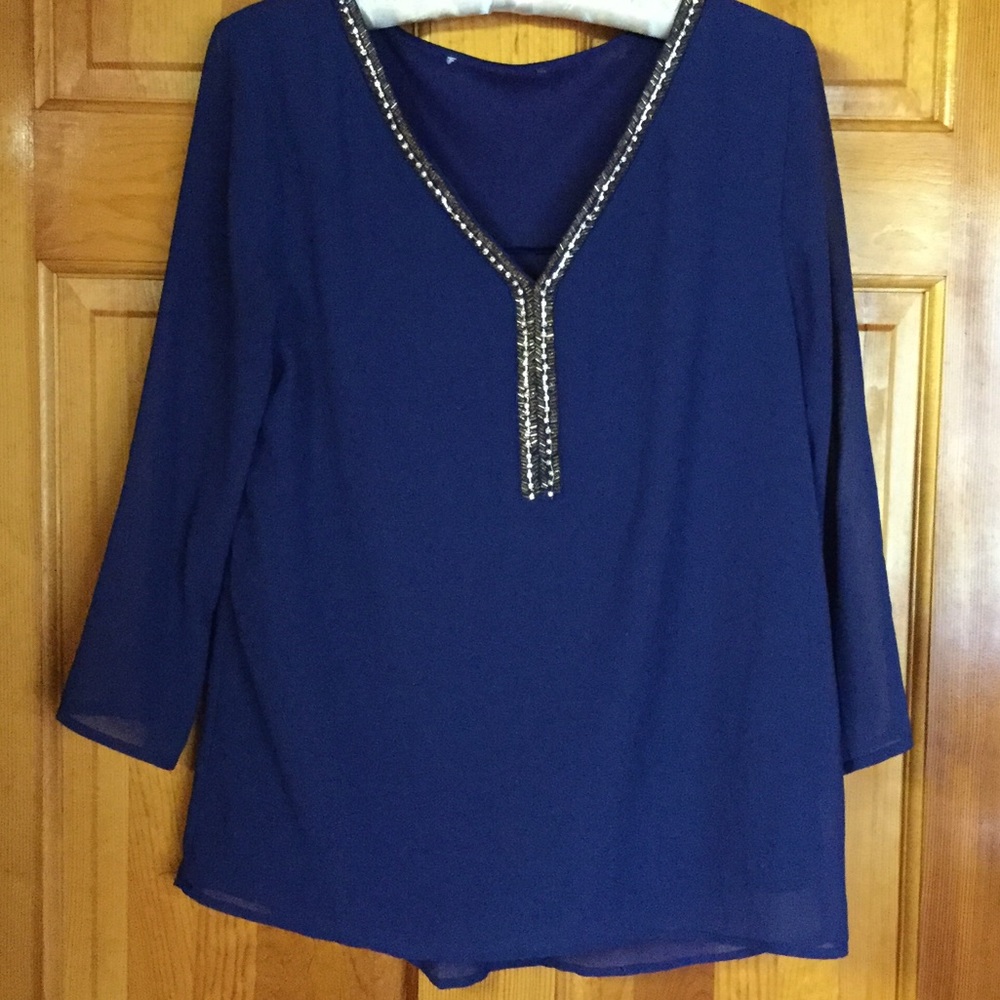 Francesca 's  Dark Blue gorgeous Blouse