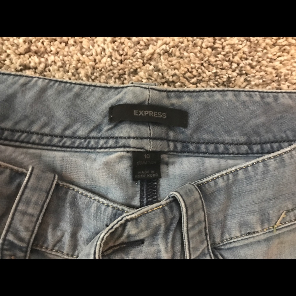 Express Stretch Flowy Capri length chambray