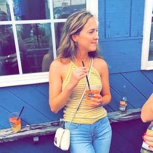 Meet your Posher, Justine