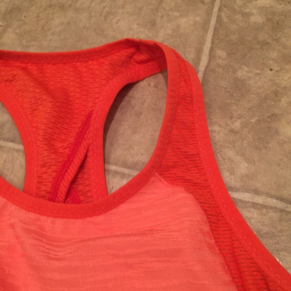 Pearl Izumi Run Top - Picture 6 of 7