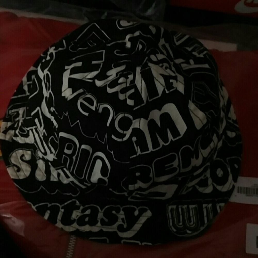 Supreme hat