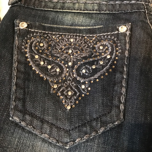 👖👖💙Miss Me Jeans - Picture 3 of 5