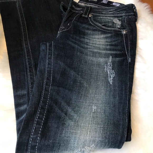 👖👖💙Miss Me Jeans - Picture 2 of 5